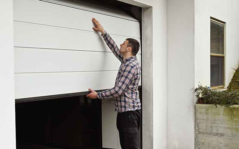 Garage Door Lakewood